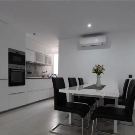 Bella Marbellabanus Apartment *